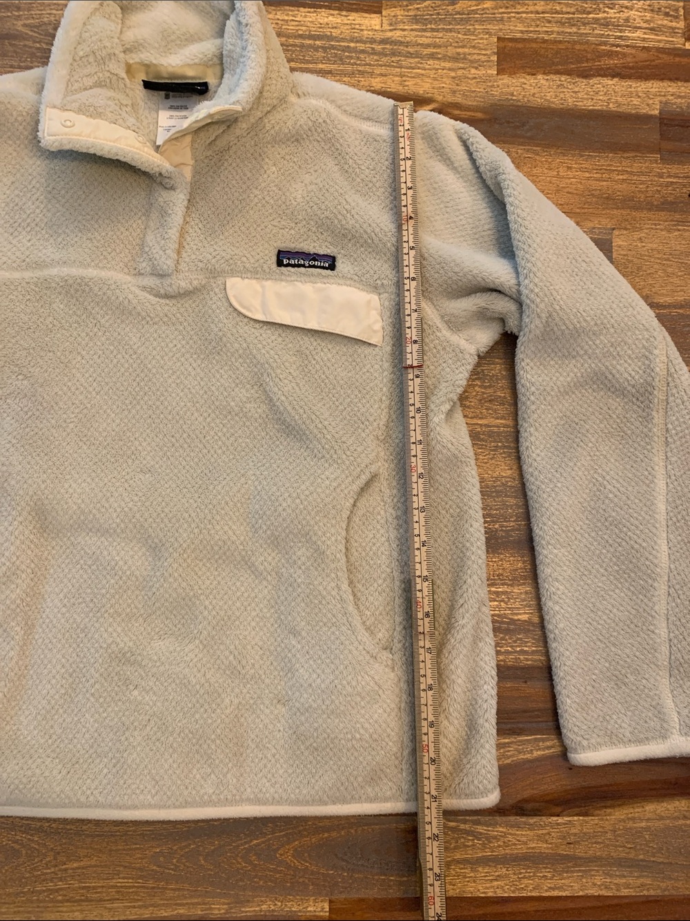 Patagonia snap fleece. Women’s medium. - Picture 8 of 12